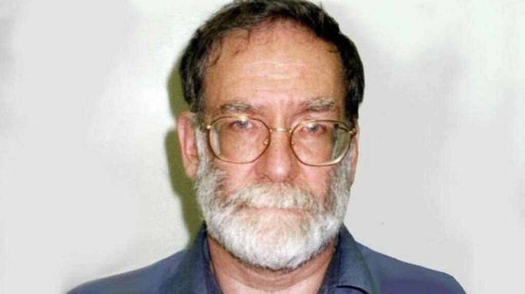 el médico que se convirtió en el mayor asesino serial de Inglaterra