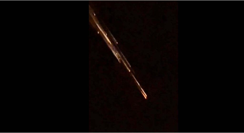 en 1724 cayó un meteorito que contenía un material que desafió todo lo que sabíamos