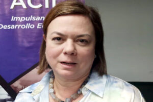 inclusión de sectores empresariales en reforma de las leyes «acelelaría los cambios»