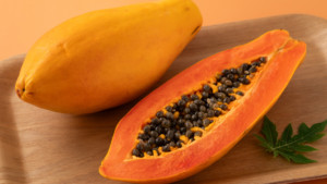 propiedades, beneficios y usos de la fruta que mejora la digestión y la piel