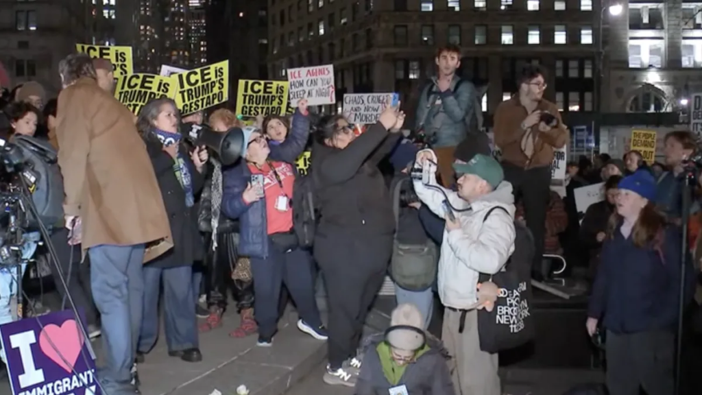 protestas en Nueva York tras el asesinato de una mujer a manos de un agente migratorio en Minnesota