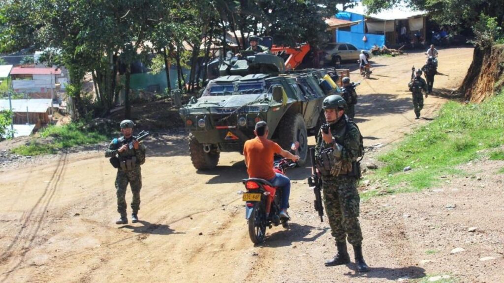 reportan dos muertos y más de una decena de heridos