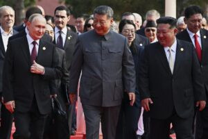 ¿CONSENSO DE PEKÍN? | China aprovecha el espacio dejado por Estados Unidos en su retirada del orden internacional | elperiodico.com