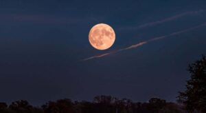¿Cuándo y cómo ver la primera superluna del año?