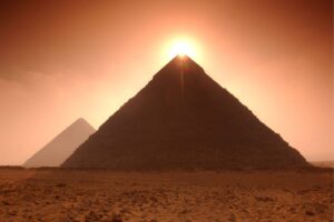 ¿Existe realmente una ciudad secreta bajo las pirámides de Egipto? | National Geographic