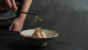 125 euros e inspirado en una deidad marina