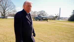 Trump dice que tal vez opte por «una toma de control amistosa» del país caribeño