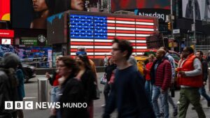 A qué se debe la «histórica» caída del crecimiento de la población en EE.UU. y qué consecuencias puede tener