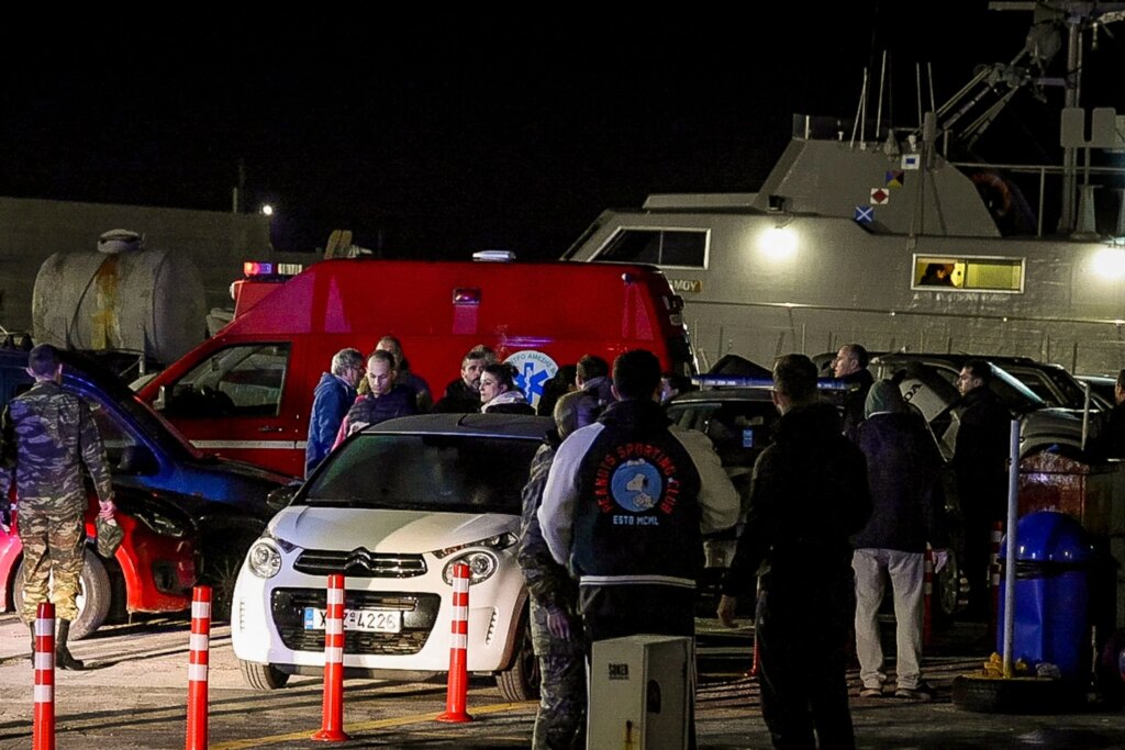 Al menos 15 muertos en Grecia tras chocar un cayuco con una patrulla de la Guardia Costera