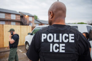 Alcaldesa de Los Ángeles firma orden ejecutiva que prohíbe a ICE usar propiedades públicas – AlbertoNews