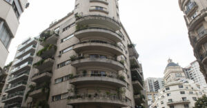 Apartamento en Buenos Aires rompe récord Guinness de hospedar más venezolanos – El Chigüire Bipolar