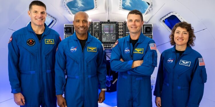 Astronautas de Artemis II abandonan la cuarentena tras aplazarse la misión a marzo - AlbertoNews
