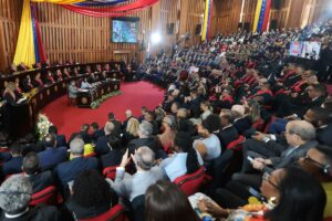 Centrados en la Gente: ¡El despertar que nadie podrá detener! | lapatilla.com