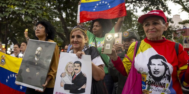 chavismo protesta por Maduro