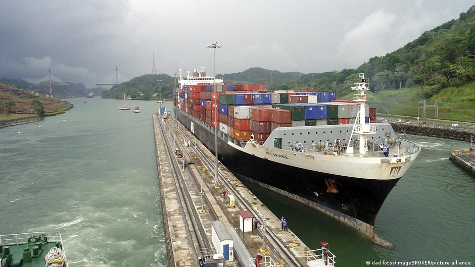 China adoptará "medidas" tras decisión sobre canal de Panamá