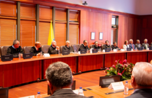 Corte de Colombia sancionó a abogado por uso negligente de IA