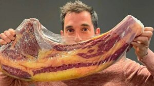 Costillas al kalimotxo, una receta de Joseba Arguiñano deliciosa y divertida