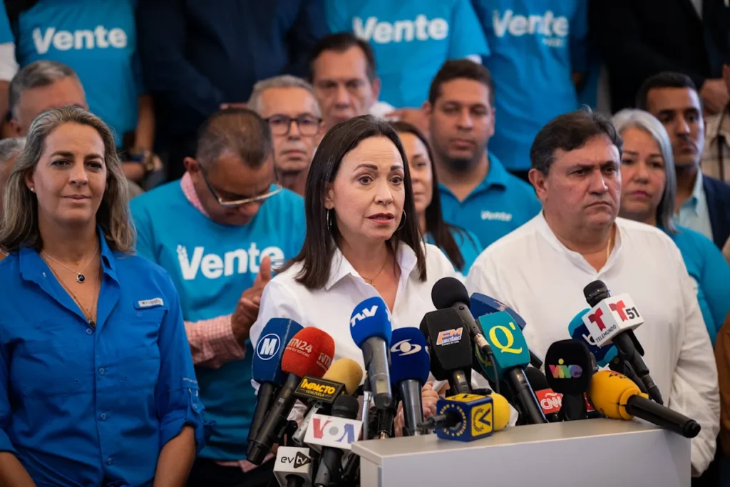 Cuadros de Vente Venezuela excarcelados: entre los llamados a luchar y el silencio impuesto