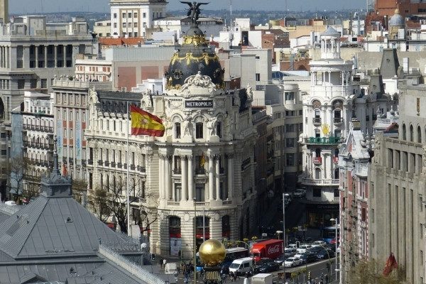 Banca y Negocios