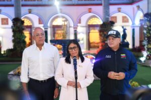 Delcy Rodríguez no suelta el teléfono con Washington: tutelaje de Donald Trump y Marco Rubio continúa