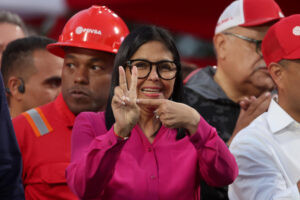 Delcy Rodríguez olvidó a su predecesor y derrocha recursos públicos para lavar su imagen en YouTube | lapatilla.com