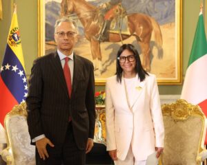 Delcy Rodríguez recibe Cartas Credenciales de Qatar, Italia y Nicaragua