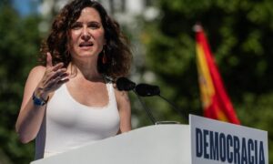 Díaz Ayuso carga contra los "narcoestados" y pide la libertad de Venezuela, Cuba y México