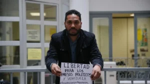 EE. UU. emite orden de deportación contra el activista venezolano y expreso político Villca Fernández