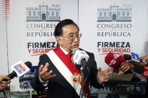 El Congreso de Perú elige al izquierdista Balcázar, aliado del golpista Castillo, como presidente interino | elmundo.es