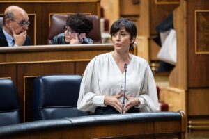 El Gobierno rechaza que el PSOE extremeño vaya a facilitar con su abstención la investidura de Guardiola sin Vox | europapress.es