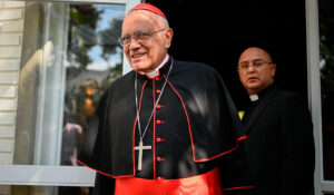 El cardenal Baltazar Porras ya tiene de nuevo su pasaporte