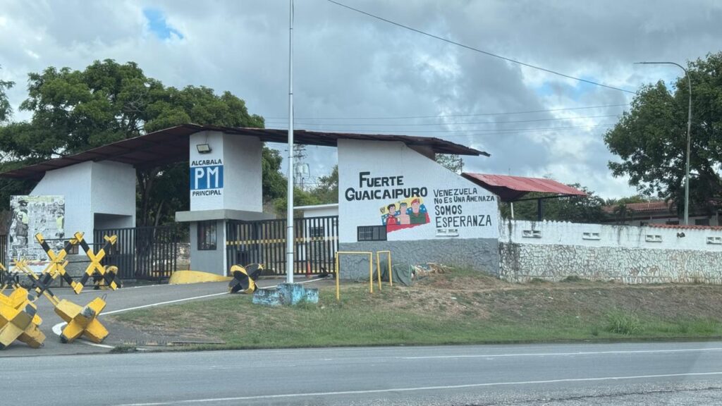 El desgarrador relato de la esposa de un general de división preso en el Fuerte Guaicaipuro (VIDEO)
