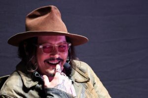 El gesto solidario de Johnny Depp con Eric Dane antes de su fallecimiento