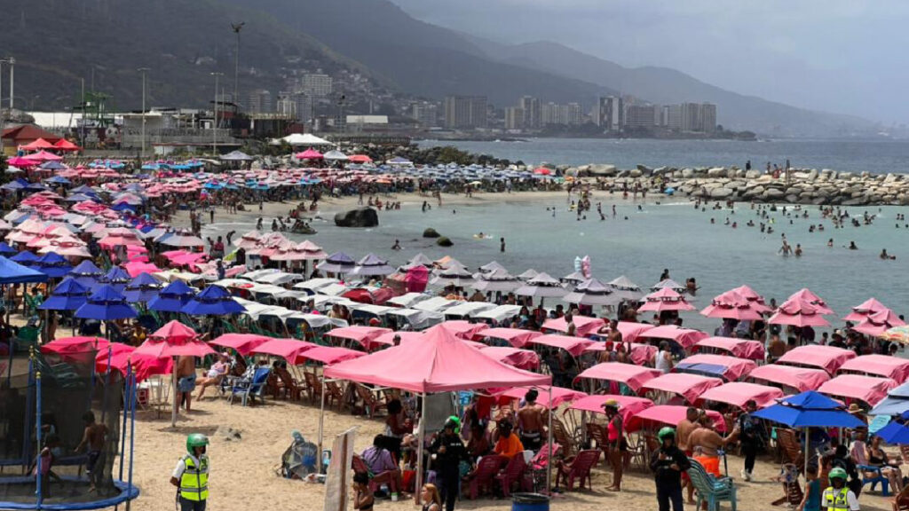 En La Guaira fueron habilitadas 64 playas