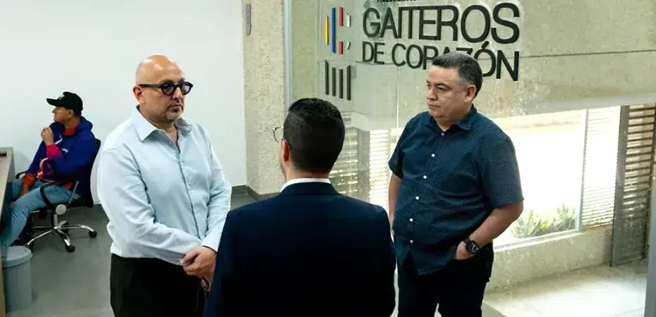 Endri Méndez se reunió con el vicepresidente sectorial de Comunicación y Cultura Pérez Pirela -
