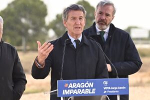 Feijóo se implica en la campaña aragonesa para «reducir la dependencia de Vox» y abrir brecha con el PSOE | europapress.es