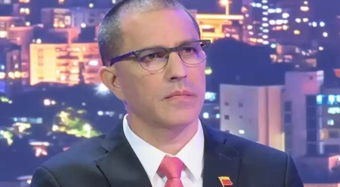 Gobierno anuncia liberación de 379 presos políticos