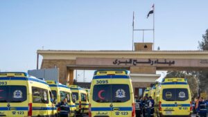 Israel retrasa a mañana lunes la reapertura del paso de Rafah para personas