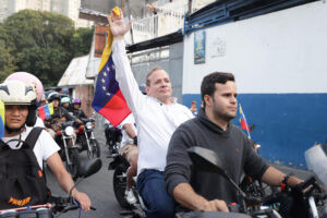 Juan Pablo Guanipa al anunciar su libertad plena: Deben salir todos los presos políticos civiles y militares