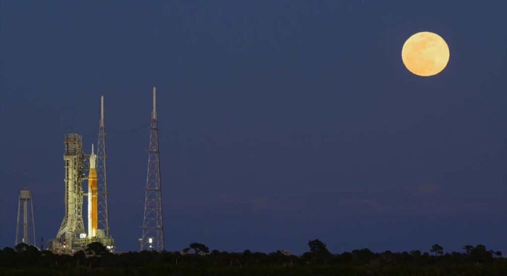 La NASA aplaza su primera misión tripulada a la Luna en 50 años por fallos técnicos