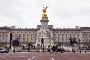 La Policía contacta con los guardaespaldas del expríncipe Andrés para recabar información sobre el caso Epstein | europapress.es