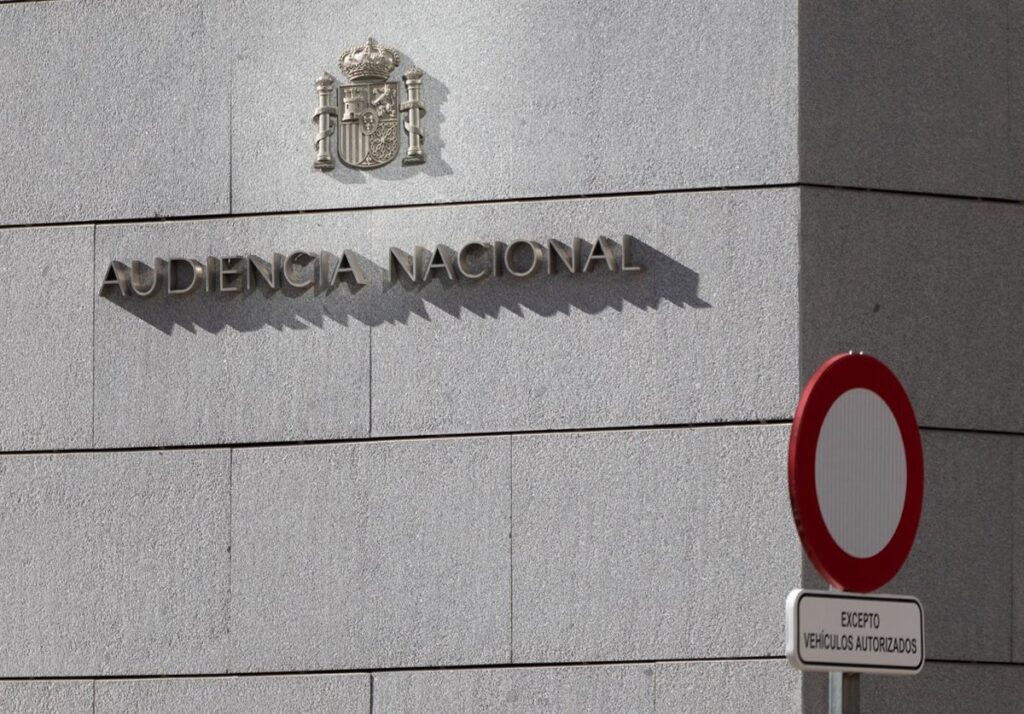 La policía destinada en la India que denunció a su superior por acoso pide a la Audiencia Nacional que le procese