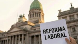 La reforma laboral argentina: menos indemnizaciones y límites al derecho a huelga – AlbertoNews