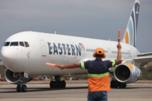 Llegan a Venezuela 133 migrantes repatriados en un vuelo procedente de Estados Unidos – AlbertoNews