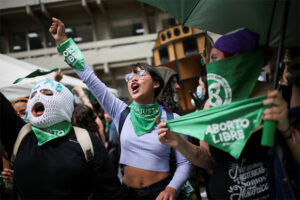Más de 213.000 personas tuvieron abortos seguros en Colombia desde su despenalización