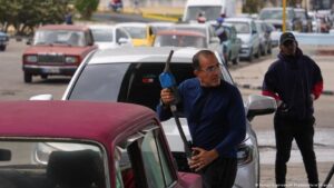 México afirma que enviará «ayuda humanitaria» a Cuba