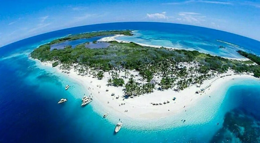 Ministra Daniella Cabello desmiente que se necesite estar registrado en una App para visitar Morrocoy