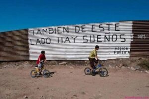 ONG colocan consignas en muro fronterizo de Tijuana por detenciones de mexicanos en EE.UU. – AlbertoNews