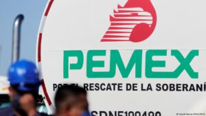 Petróleo de México para Cuba pone en aprietos a Sheinbaum