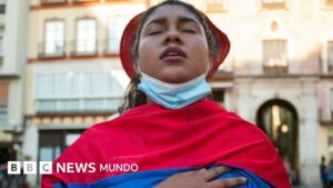 Por qué tantos colombianos piden asilo en Europa y qué significa que la UE haya designado a su país como «seguro»